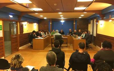 Udalbatzarrak ezohiko bilkura egingo du asteazkenean, otsailak 21