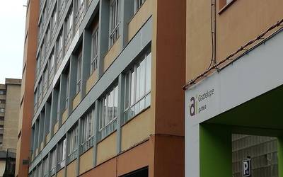 Arizmendiko ikasleen ordezkariek salatu dute IA-ren aldarrikapenek ez dutela ikasleen gehiengoa ordezkatzen
