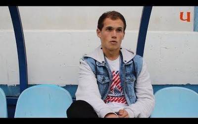 Martxoko Uztarria aldizkariaren aurrerapena: Jon Guridi, futbolaz eta zelaitik kanpoko bizitzaz