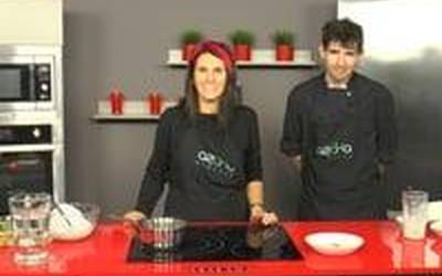 Entsalada ekialdetarra eta jogurt krema