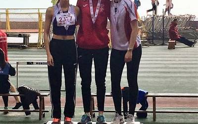 Sara Ugarteburuk brontzezko domina eskuratu du Euskadiko atletismo txapelketan