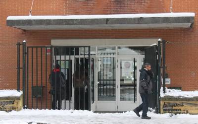 Ikastetxe gehienek ez dute ohiko jarduna egingo, elurra dela eta