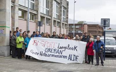 Herri-martxa antolatu dute Erandioko kiroldegietako grebalariek