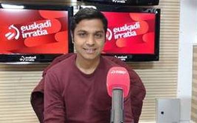 Dinesh Gautam: «Nik bi etxe ditut, bat Nepalen eta beste bat hemen»