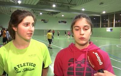 Denboraldi opoaroan dira Aloña Mendiko gazte eta kadete neskak