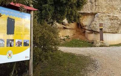Euskarazko hitzak estali dituzte Villamayor de Monjardin herrian