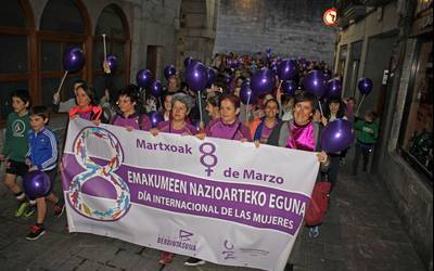 Martxoaren 8aren harira, hainbat ekitaldi antolatu dituzte Elgoibarren eta Mendaron