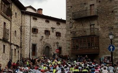 Aitor Alberdi garaile Aiarako Biraren Artziniegako etapan, bigarren aldiz jarraian