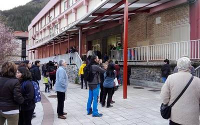 Greba egingo dute irakaskuntzan eguaztenean eta eguenean