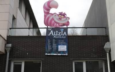 Oihan Vegak 'Alizia' musikalaren promozioa egingo du bihar