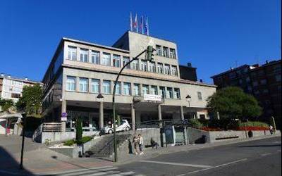 Basauri  eta  Galdakao,  Gobernantzaren  Bikaintasuneko  Europako  zigilurako  hautagai
