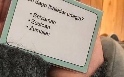 Ur gezaren garrantziaz jabetzen, jolastu bitartean