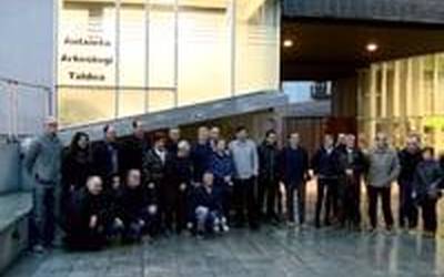 Antxieta arkeologia taldearen egoitza berria inauguratu dute