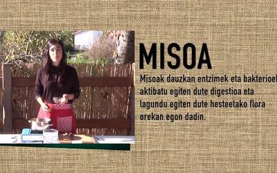 'Elikatu' errezeta: miso zopa