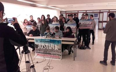Altsasuko gazteen aldeko manifestazioari sostengua eman diote hainbat gazte antolakundek