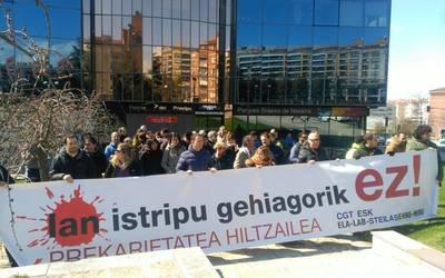 Sindikatuek Lan Departamentura eraman zuten lan istripu hilgarrien salaketa