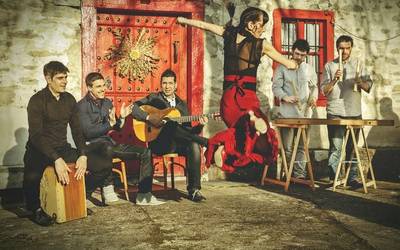 Flamenkoa eta txalaparta, eskuz esku