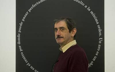 Josemi Ibarretxe gidoilari eta pintorea hil da