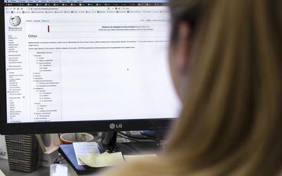 Getxopedia, Interneten euskararen presentzia areagotzeko proiektua