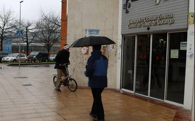 Pediatria zerbitzuagatik dagoen kezkaren berri emango du Elkarrekin Podemosek legebiltzarrean