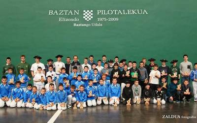 Baztango Udaberriko pilota txapelketaren finalak jokatu dituzte apirilaren 15ean