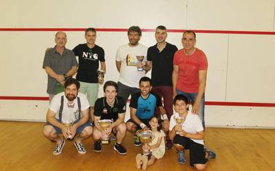 Squash erraketak prest, XXX. txapelketari hasiera emateko
