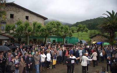 Uria eta Otegiren erromeria izango da bihar Aian