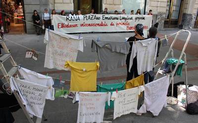 Erroparen atzean dagoen esplotazio egoera aintzat hartzeko deia