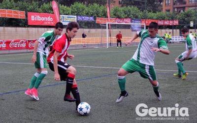 Athletic,  Reala,  Real  Madrid,  Celta,  Dinamo  Mosku  eta  Basauriko  Selekzioa,  Piru  Gainza  Torneoan