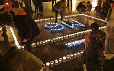 Egun osoko egitaraua antolatu dute M6rako