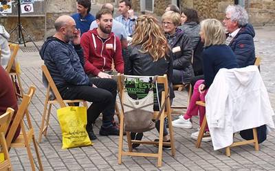 Zortzi euskaldun berriri aitortza-festa