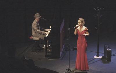 Paddam bikoteak musika frantsesa eroango du Sopelara