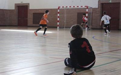 EskoCup txapelketa, areto futbola sustatzen