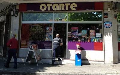Aretako Otarte okindegian ere lapurtu dute