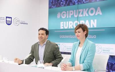 Maria Ubarretxenak eta Imanol Lasak Europar proiektuei buruzko agerraldia egin dute