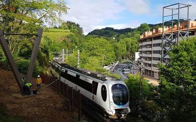 Zumaia eta Zarautz arteko tren zerbitzua etengo dute larunbatean