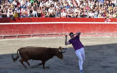 Errekortadore txapelketa ospatu dute Bergarako jaietan