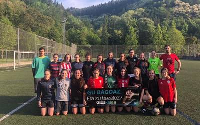 Anaitasunako jokalariek Giza Katera joateko deia egin dute