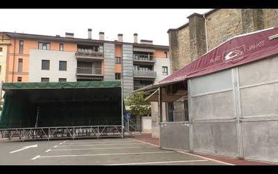 Anoetarrak lanean ari dira festak hasterako guztia prest egon dadin