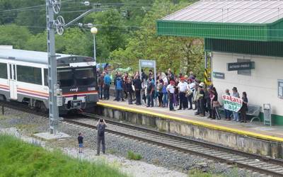 Geralekuetatik tren sozialaren alde