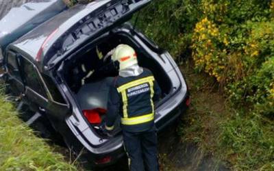 Gizon bat hil eta emakume bat larri zauritu da A-15 autobian, Urritzan