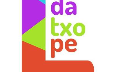 Landatxopek aniztasuna islatzen duen logoa aukeratu du