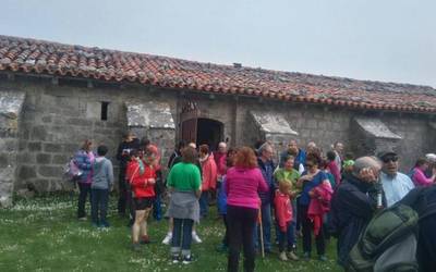 Trinitatea goian eta behean