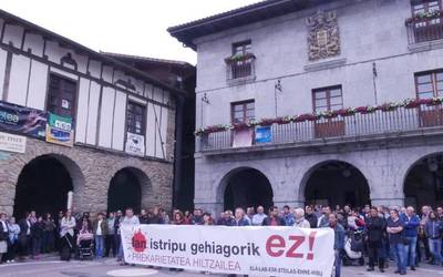 Hildako beharginaren lankideek lanuztea eta manifestazioa deitu dituzte Orozkon ekainaren 12an