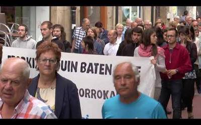 Pentsio duinen aldeko manifestazio jendetsua izan zen Tolosan