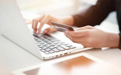 Tailer praktikoa ekintzaileentzat, administrazioarekin izapideak on-line egiteko