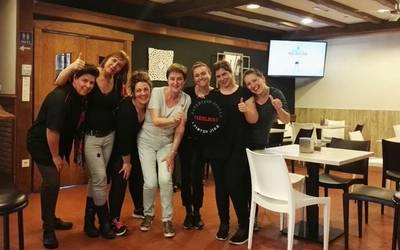 Auzoa ostatuak irabazi du Altzateko bestetako pintxo lehiaketa