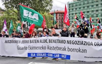 EAEko Gizarte-ekimeneko ikastetxeetan sei greba egun gehiago deitu dituzte sindikatuek
