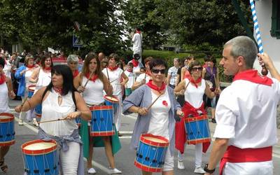 Berako bestetako danborradan izen emateko aukera ireki dute