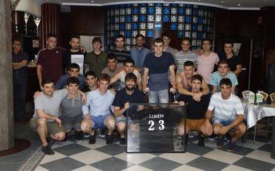 Ikasberri kirol elkarteak festa giroan ospatu du ikasturte amaiera